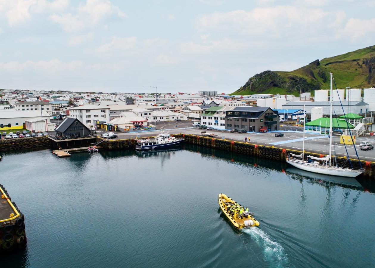 Pier Apartments Vestmannaeyjar Exterior photo